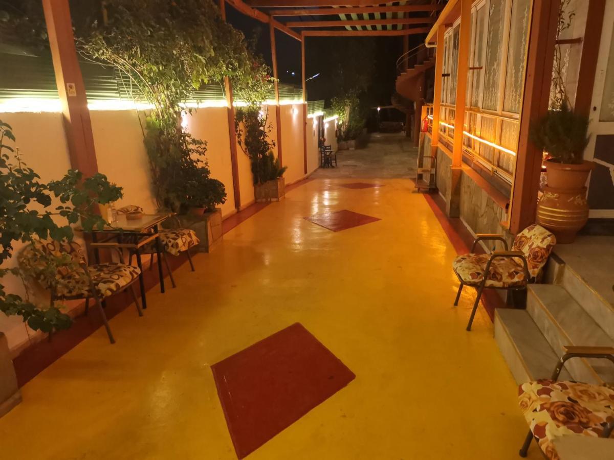 Evli Apartment Rethymno  Exterior photo