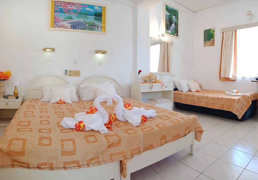 Evli Apartment Rethymno  Exterior photo
